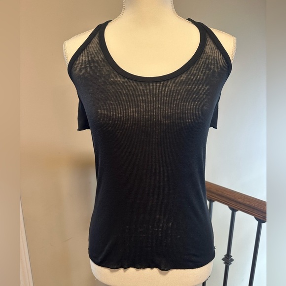 Chaser Black Ribbed Ruffle Back Tank Top Women’s Size XS - Picture 3 of 6